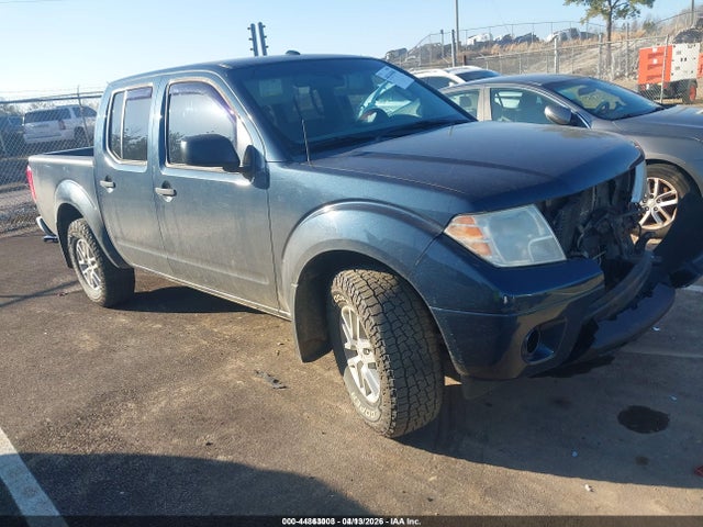 2015 NISSAN FRONTIER SV