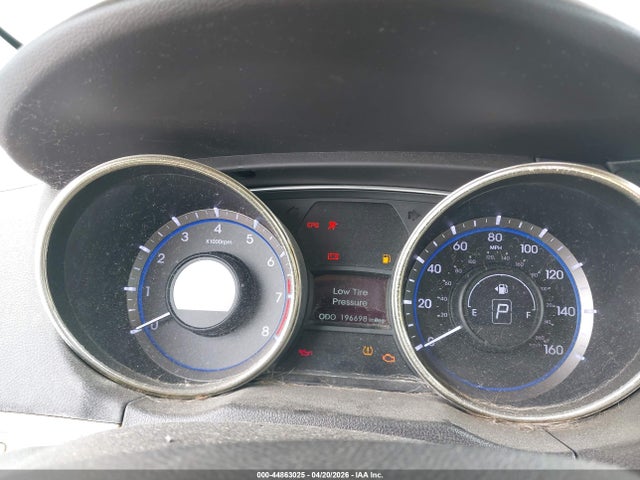 HYUNDAI SONATA GLS - 7