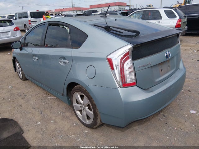 TOYOTA PRIUS - 3