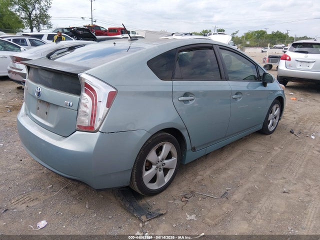 TOYOTA PRIUS - 4