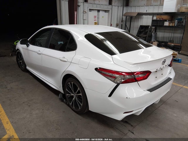 TOYOTA CAMRY - 3