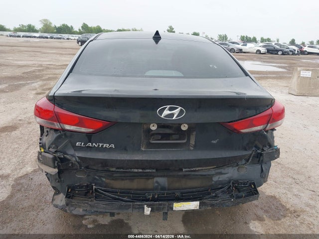 HYUNDAI ELANTRA - 6
