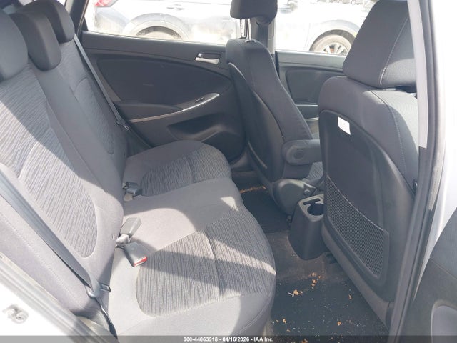 HYUNDAI ACCENT GS - 8