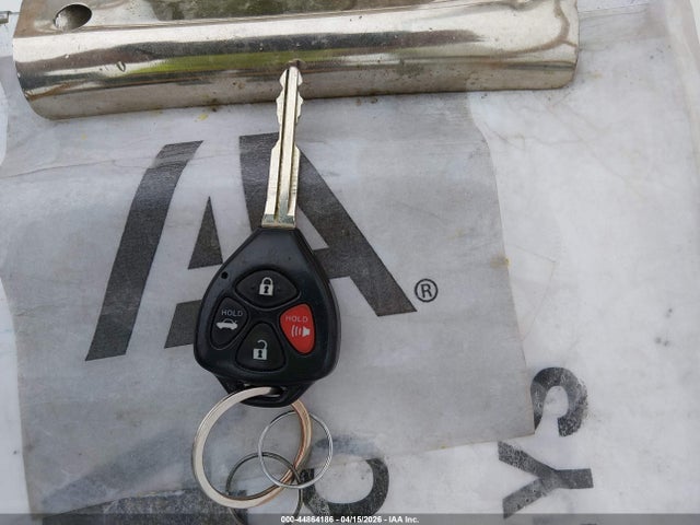 صورة مصغرة 11 لـ 2011 Toyota CAMRY LE