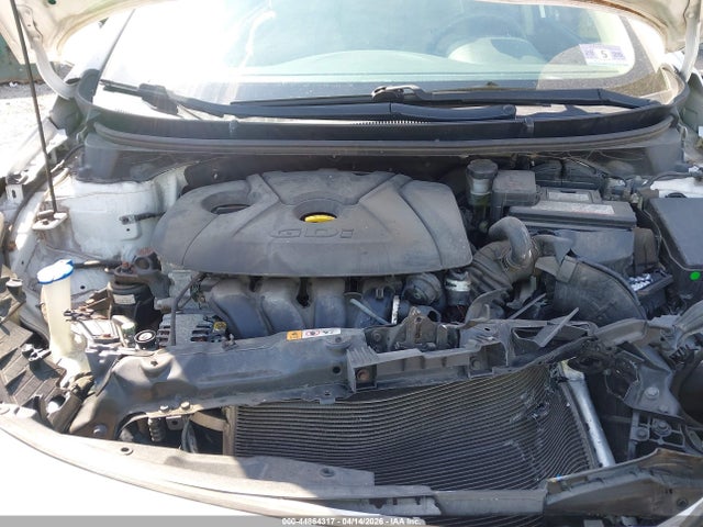 HYUNDAI ELANTRA GT - 10