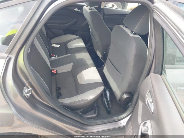 صورة 8 لـ 2014 FORD FOCUS SE