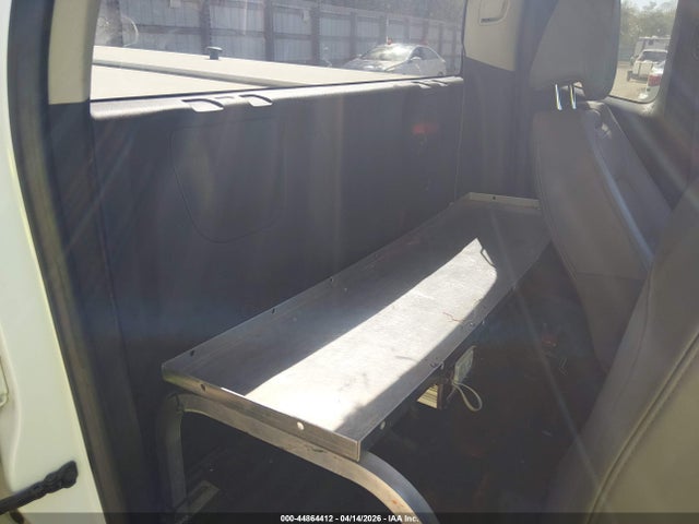 CHEVROLET COLORADO WT - 8