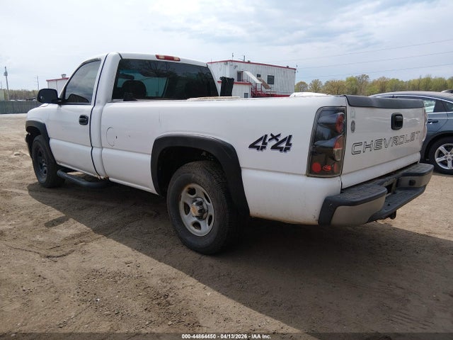 CHEVROLET SILVERADO 1500 - 3