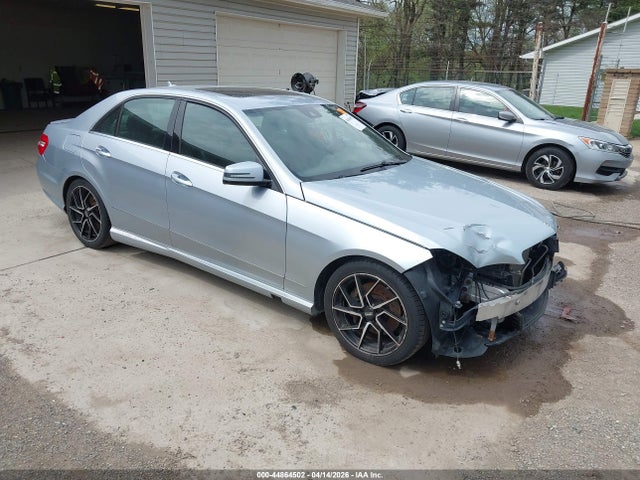 MERCEDES-BENZ E-CLASS - 1