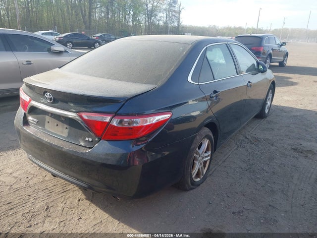 TOYOTA CAMRY - 4