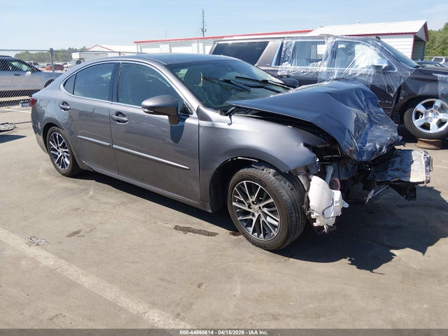 2016 LEXUS ES 