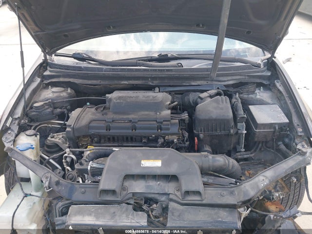 HYUNDAI ELANTRA GLS - 10