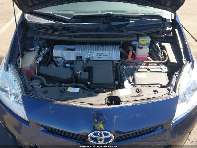 2015 Toyota PRIUS TWO — фото 10