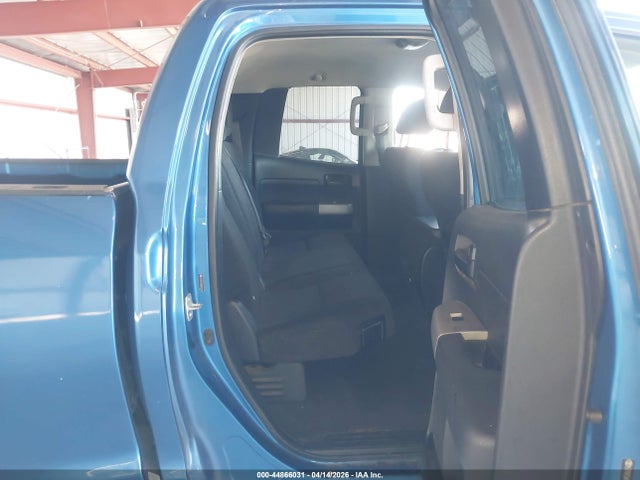 TOYOTA TUNDRA - 8