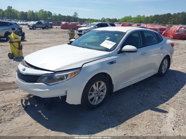2016 KIA OPTIMA LX — фото 2