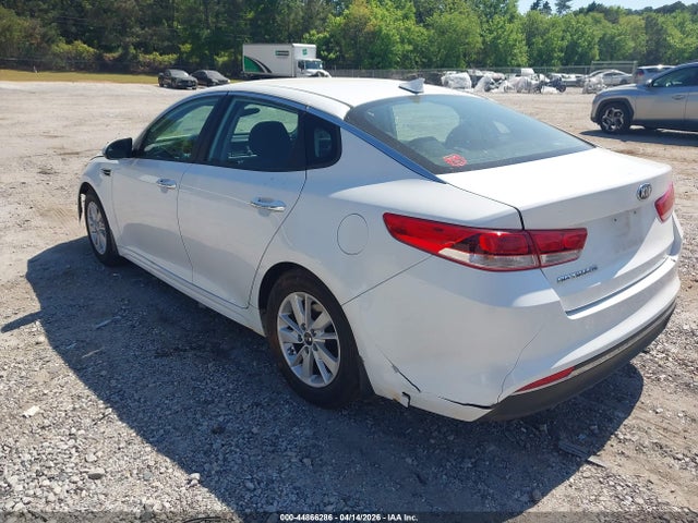 2016 KIA OPTIMA LX — фото 3