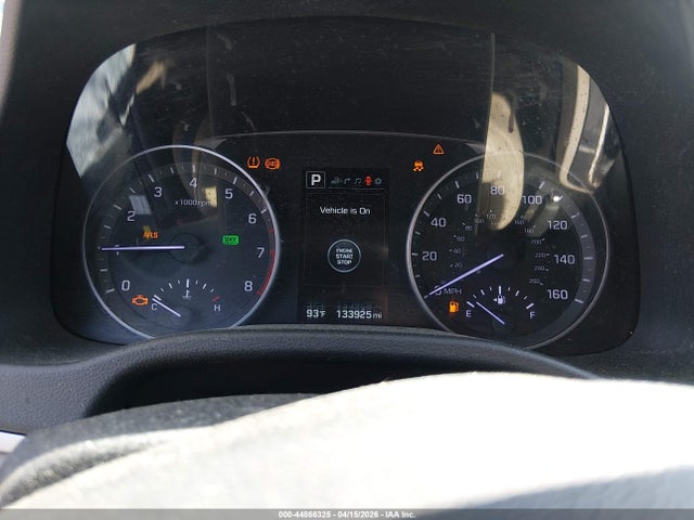 2017 Hyundai ELANTRA LIMITED — фото 7