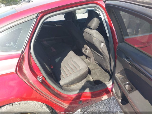 FORD FUSION SE - 8