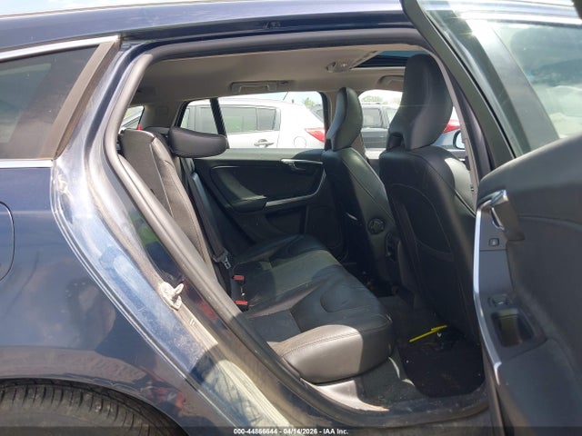 2015 Volvo V60 T5 PREMIER 照片 8