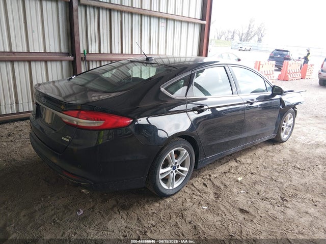 FORD FUSION SE - 4