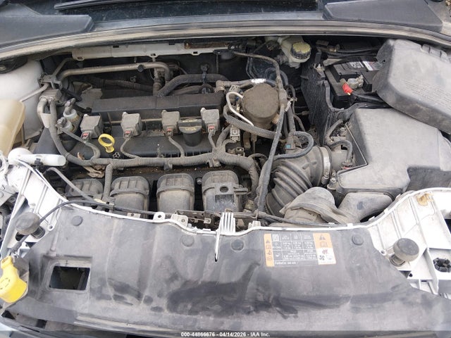 FORD FOCUS S - 10