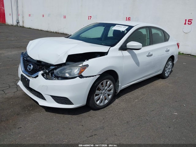 2017 Nissan SENTRA S — фото 2