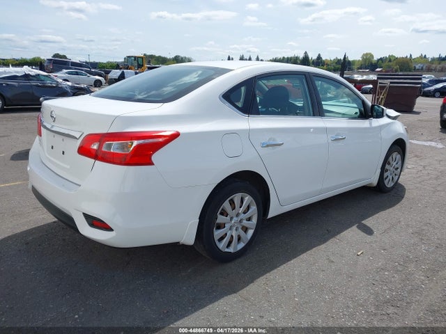 2017 Nissan SENTRA S — фото 4
