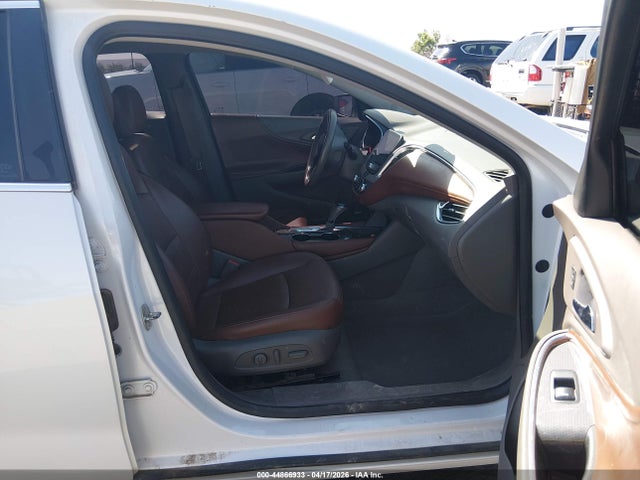 CHEVROLET MALIBU 1LT - 5