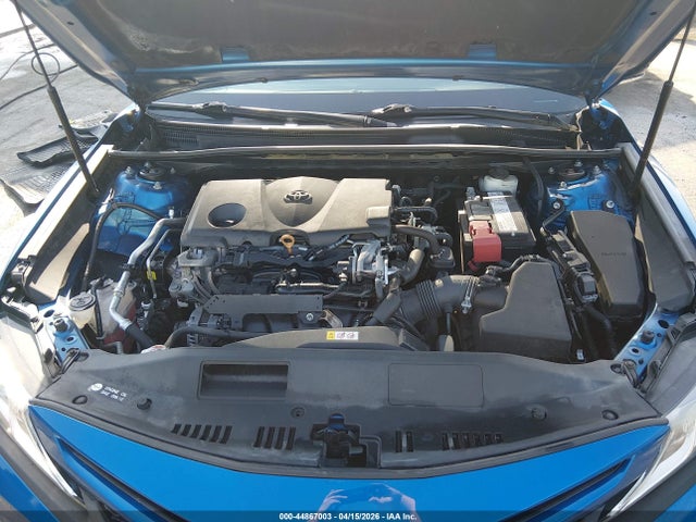 2019 Toyota CAMRY SE photo 10