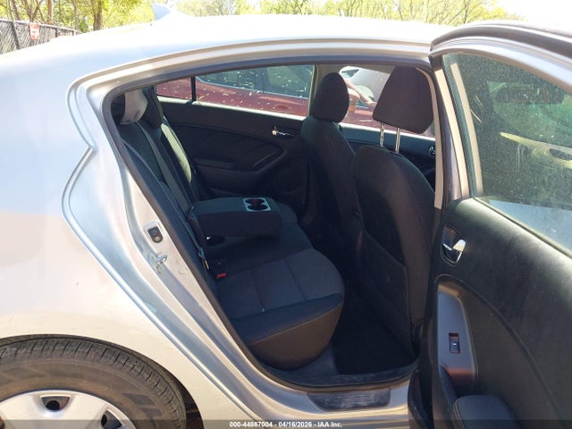 2016 KIA FORTE LX — фото 8