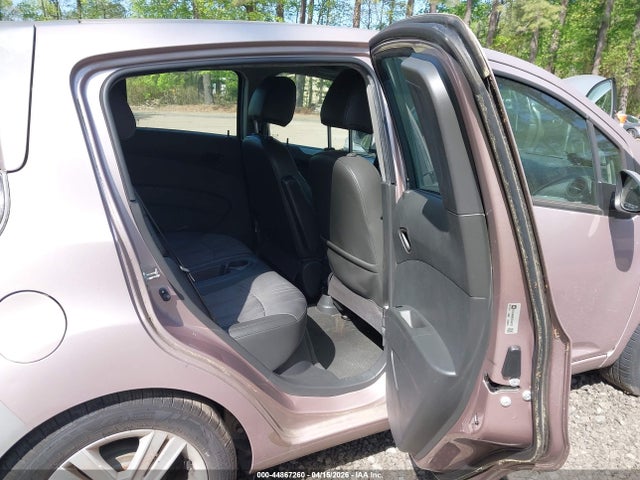 CHEVROLET SPARK 1LT AUTO - 8