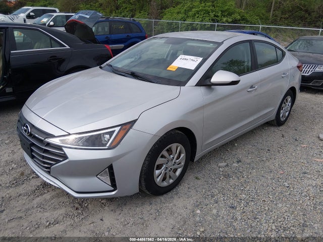 2019 Hyundai ELANTRA SE 照片 2