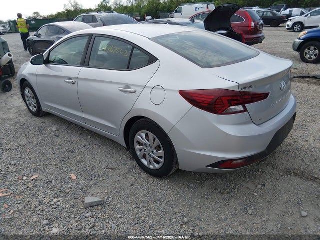 2019 Hyundai ELANTRA SE 照片 3