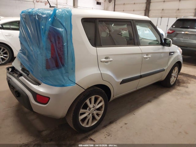 KIA SOUL - 4