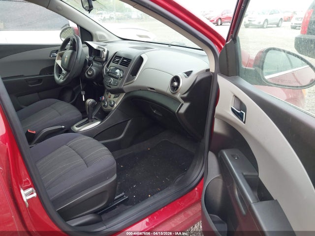 CHEVROLET SONIC - 5