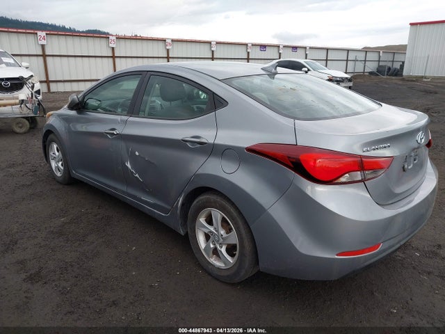 HYUNDAI ELANTRA SE - 3