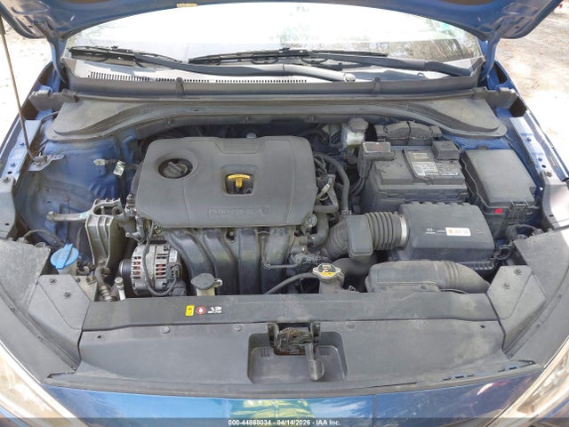 HYUNDAI ELANTRA SEL - 10