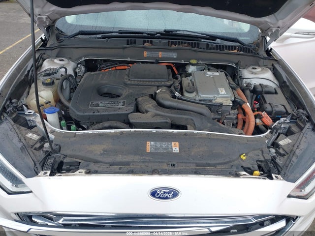 FORD FUSION ENERGI SE LUXURY - 10