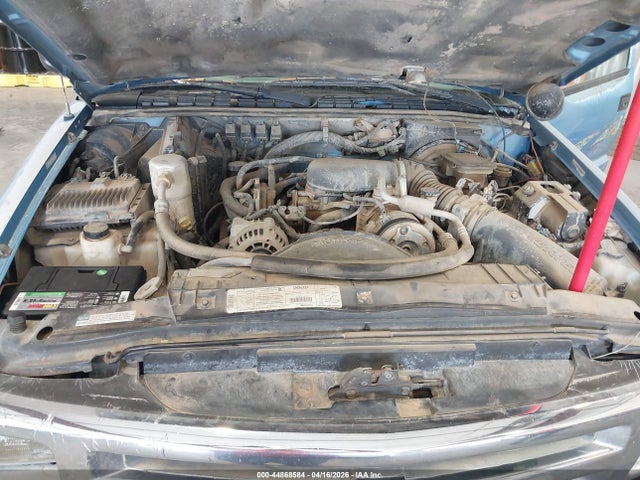 CHEVROLET T10 LS FLEETSIDE - 10