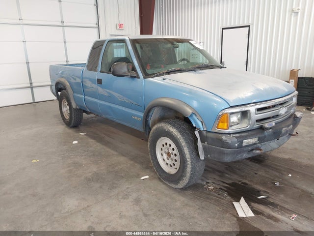 CHEVROLET T10 LS FLEETSIDE - 1