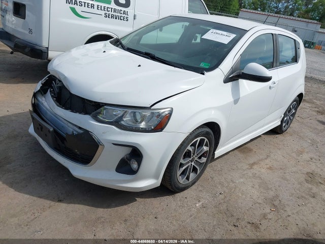 CHEVROLET SONIC LT AUTO - 2