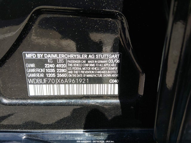 MERCEDES-BENZ E-CLASS - 9