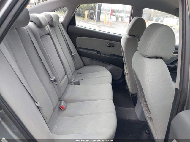 HYUNDAI ELANTRA GLS - 8