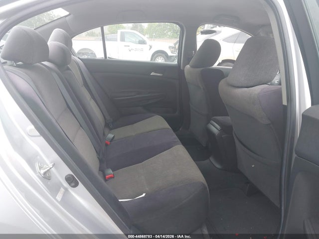 HONDA ACCORD 2.4 LX - 8