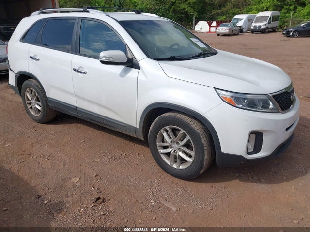 2014 KIA SORENTO LX