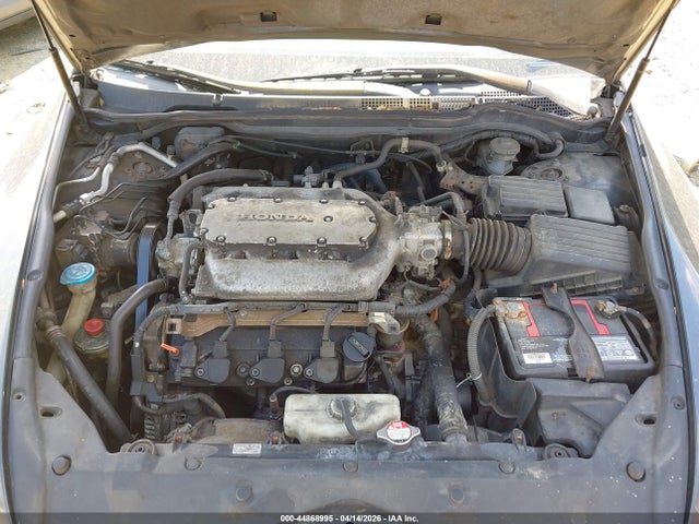 HONDA ACCORD 3.0 EX - 10