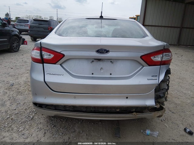 FORD FUSION SE - 6