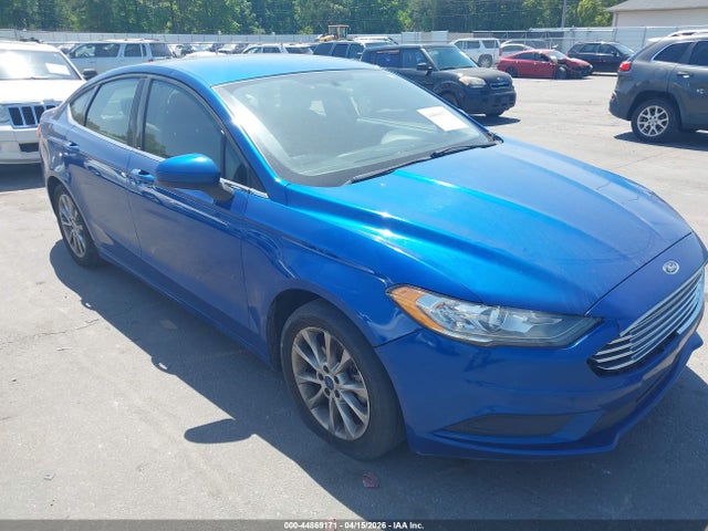 FORD FUSION SE - 1