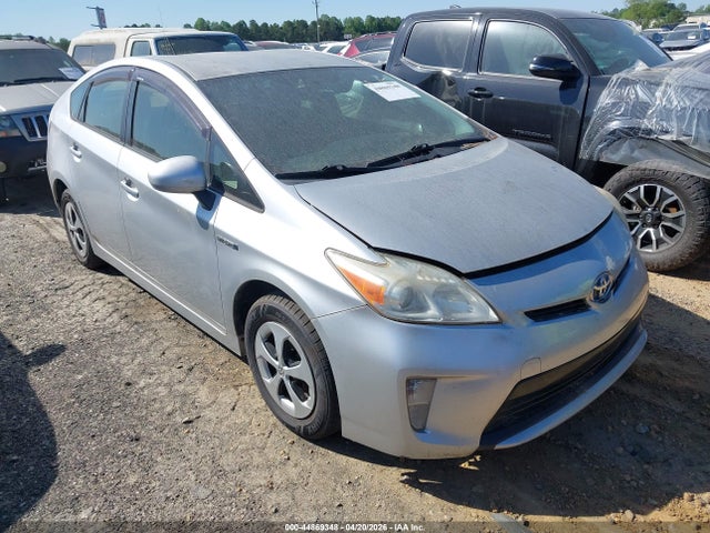 TOYOTA PRIUS - 1