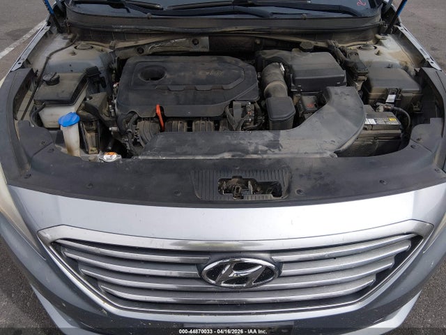 2015 Hyundai SONATA SE 照片 10